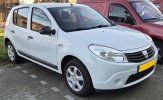 Dacia leenauto.jpg