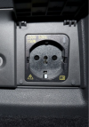 230 Volt Steckdose + USB Hub  Skoda Enyaq 5A.png