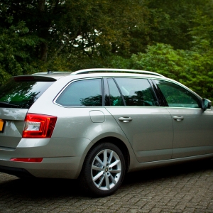 Skoda Octavia III Combi - Cappuccino Beige