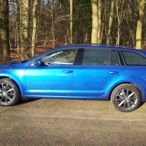 Octavia III Race Blue 1.6tdi Ambition