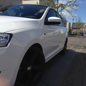 Skoda Rapid Spaceback 1.2 TSI Elegance Businessline Pro candy white