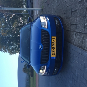 Nieuwe Racing Blue by Troebels