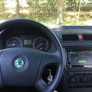 Mijn Octavia (Chinese RNS kloon, met groene interface)