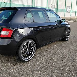 Fabia 3 Side_Right