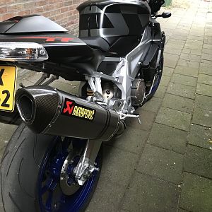 Aprilia Tuono