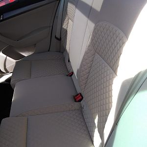 Skoda superb combi velvet red - stof beige