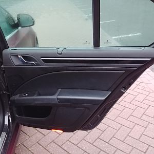 Skoda Superb 2.0 TDI 125kW FlavioX Nebula Red PlastiDip