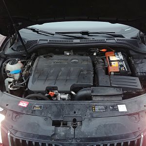 Skoda Superb 2.0 TDI 125kW FlavioX Nebula Red PlastiDip