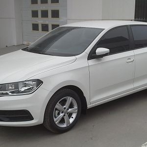 Spaceback maar dan van VW