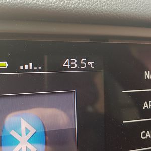 Best warm ;) Airco aan.. werkt prima!