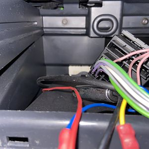 VDO radio stekkers 3