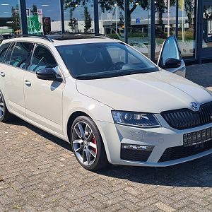 Octavia RS 220 2016