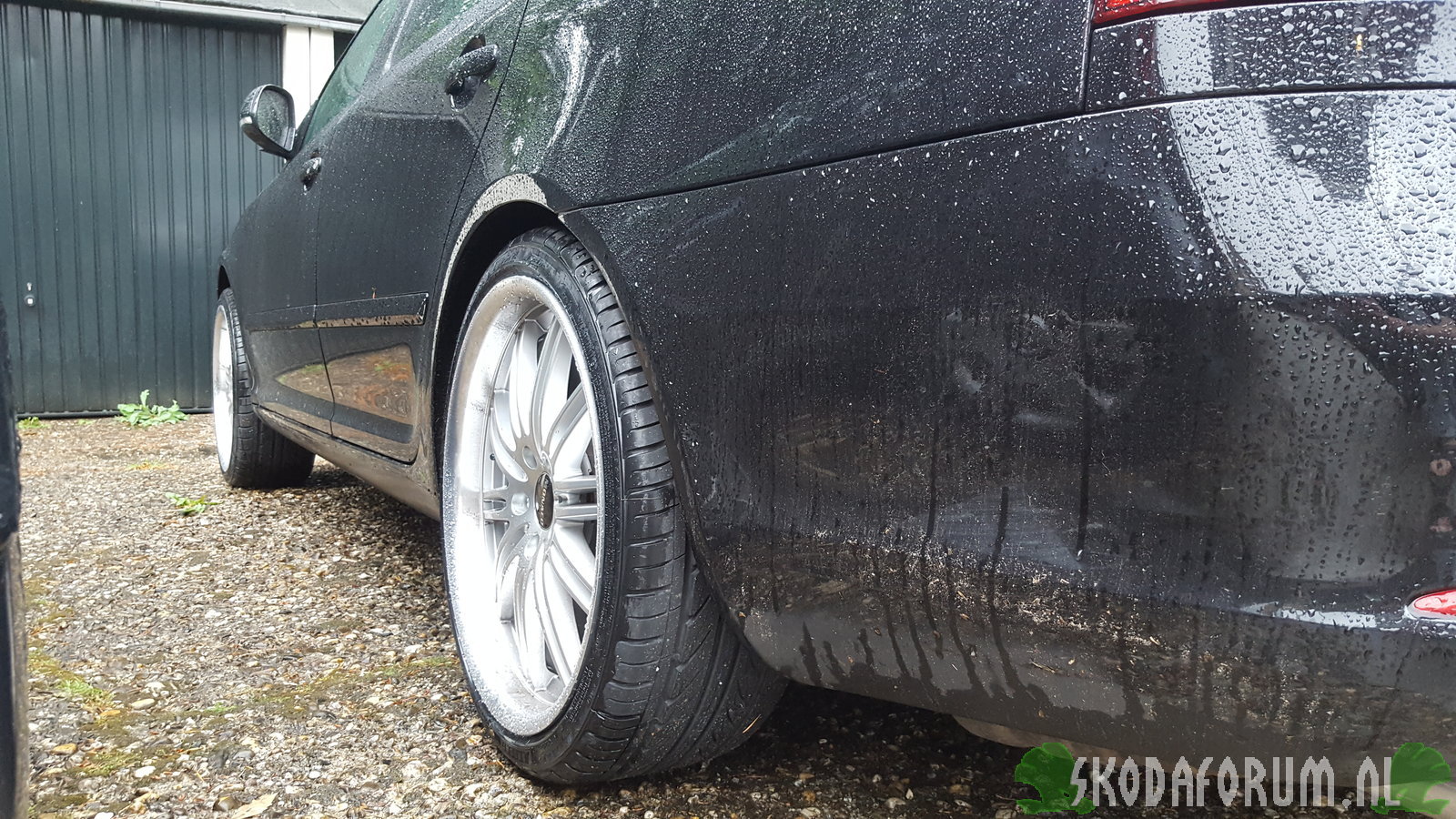 235-35-19 skoda octavia 2