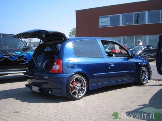 Clio 2