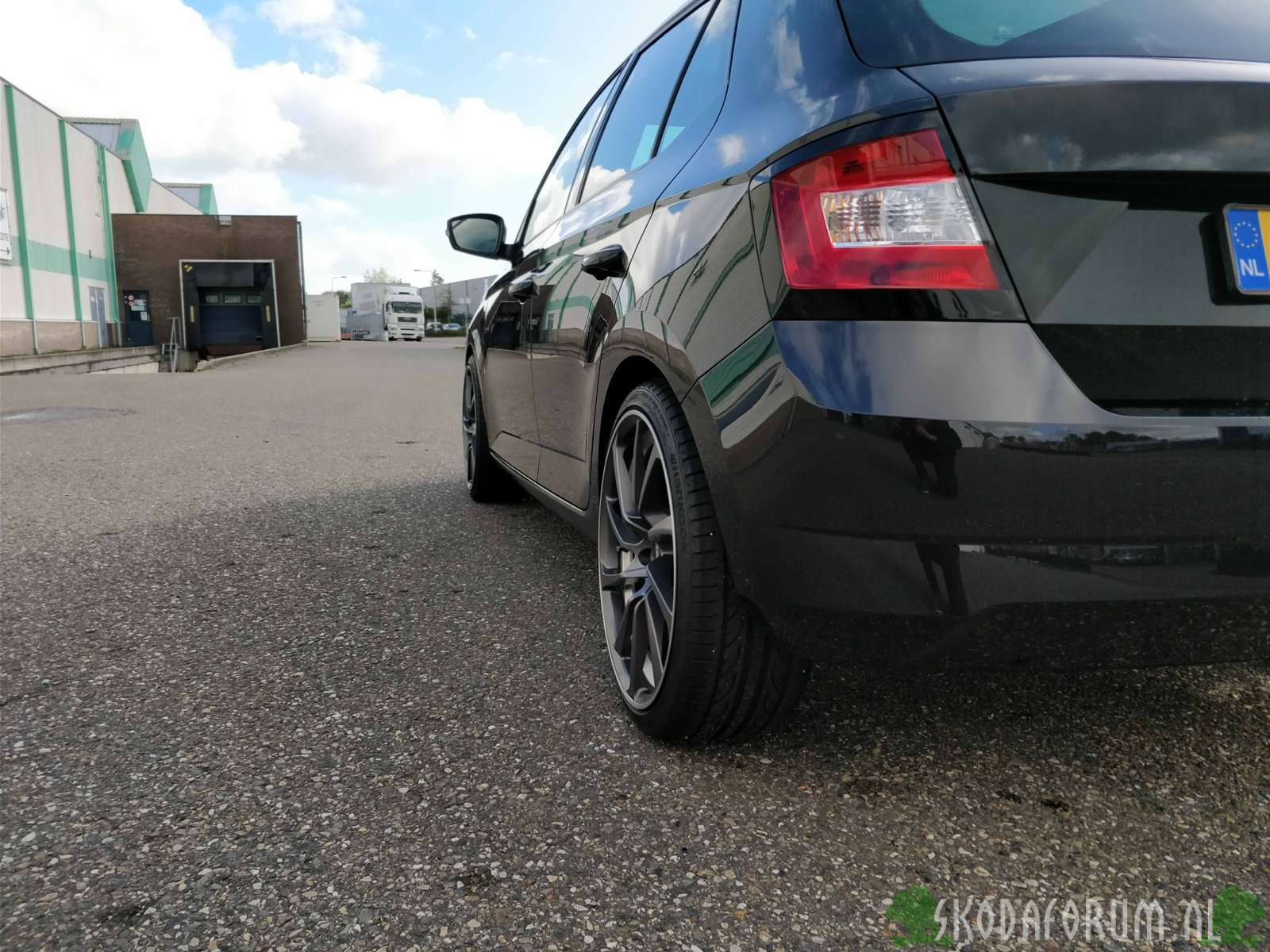 Fabia 3 Back_Left