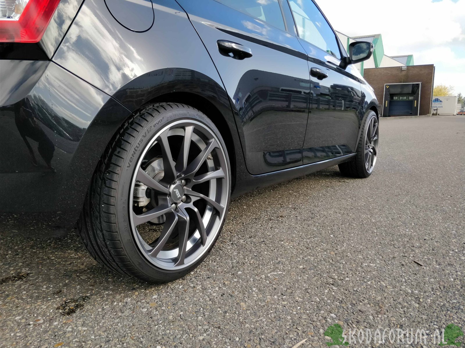 Fabia 3 Side_Right