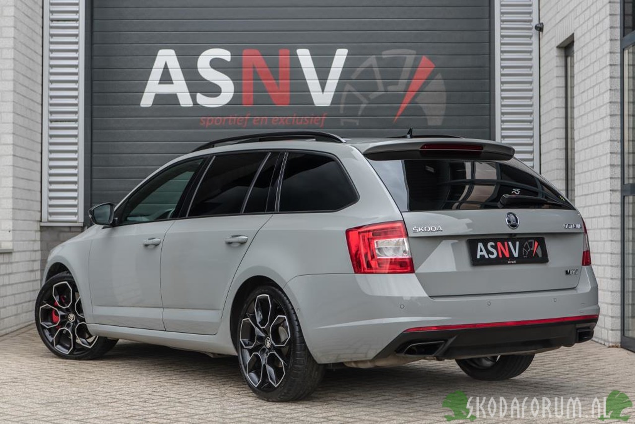 Skoda Octavia RS 230