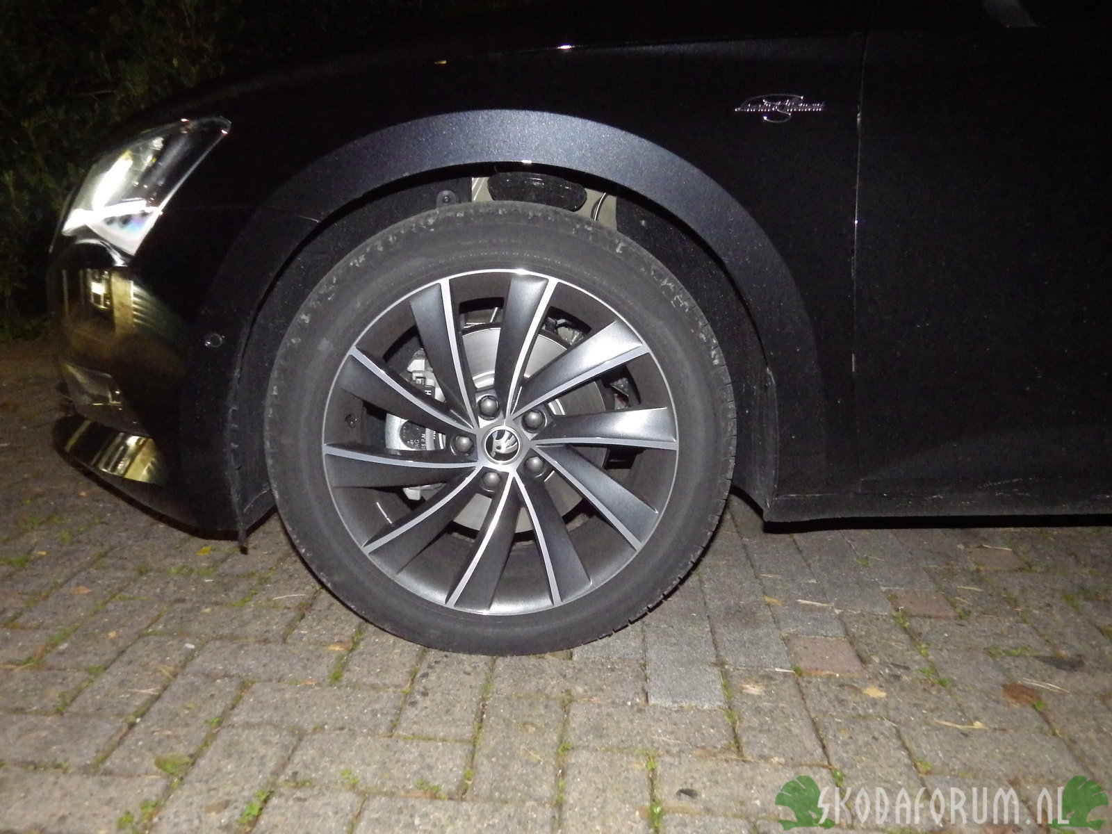 Skoda Superb 3 By Night