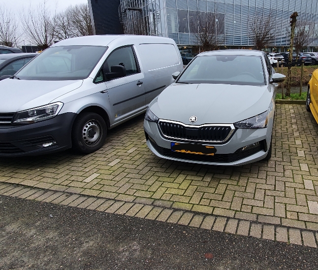 b46de7e30cb0699bd33c96fbc2f4fc1b.jpg