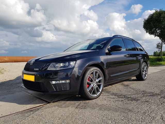 Skoda_LV_Na_wassen.jpg