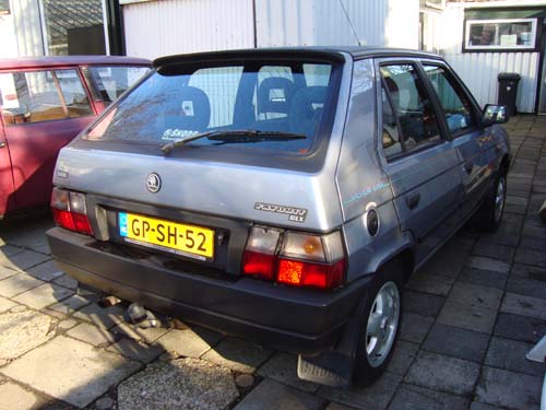 Skoda%20Favorit%207.jpg