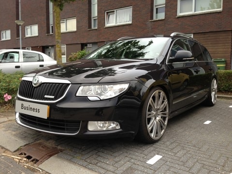 Foto-E44HHBUC.jpg