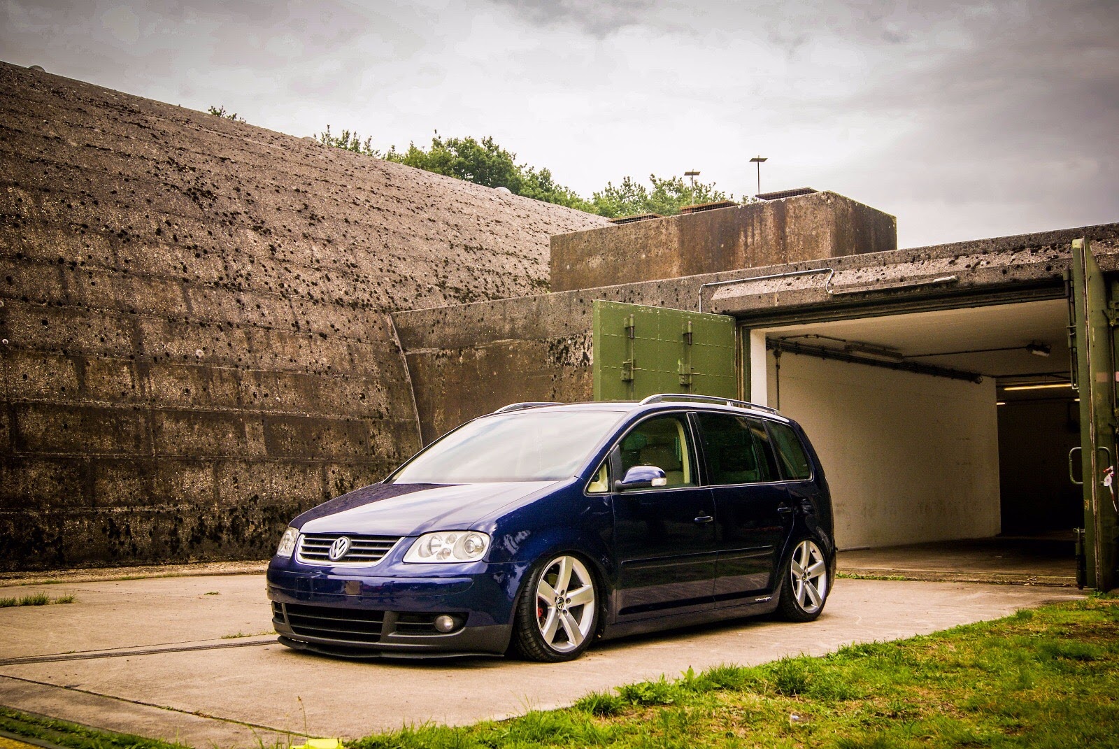 xvbA02B.jpg