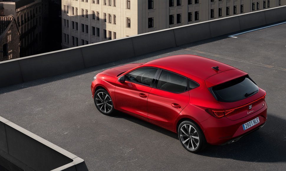 Seat-Leon-2020-5.jpg