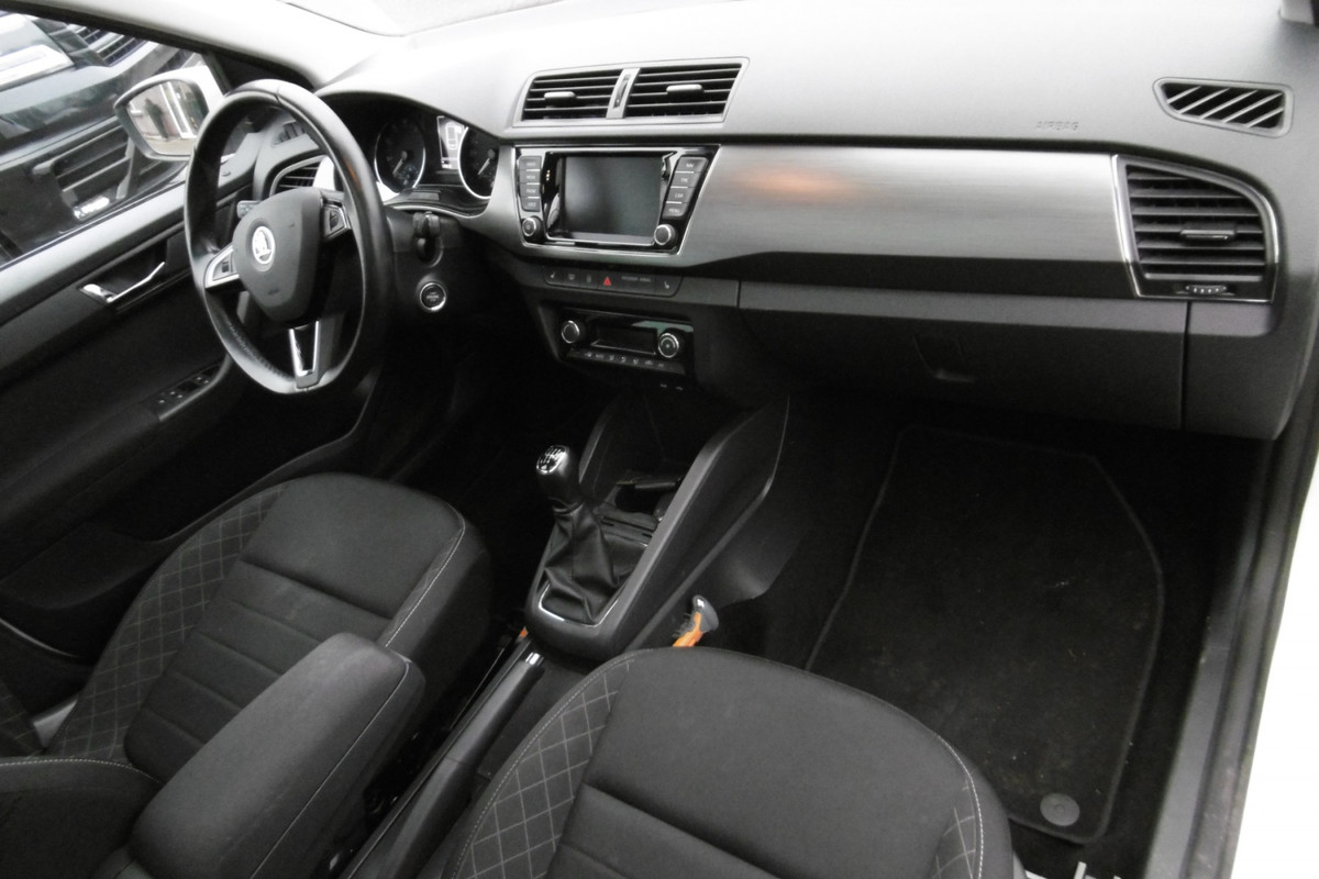 skoda-fabia-5-1920x1080.jpg