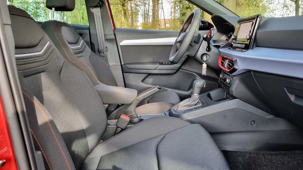 SEAT-Ibiza-001.jpg