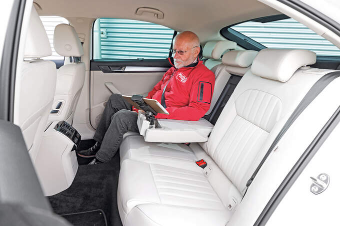 Skoda-Superb-2-0-TSI-Fondsitz-fotoshowImage-c0149bb-876591.jpg